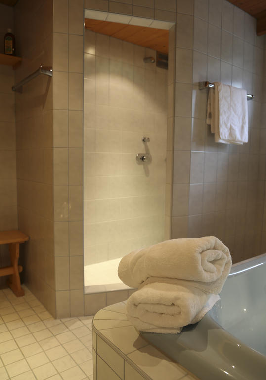 Landhaus Alpina Guest House Митерзил Екстериор снимка